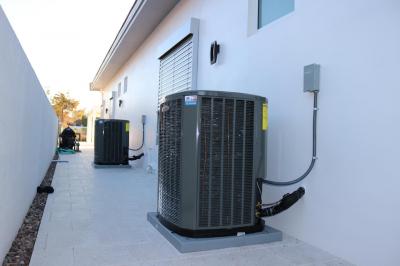AC unit (Trane)